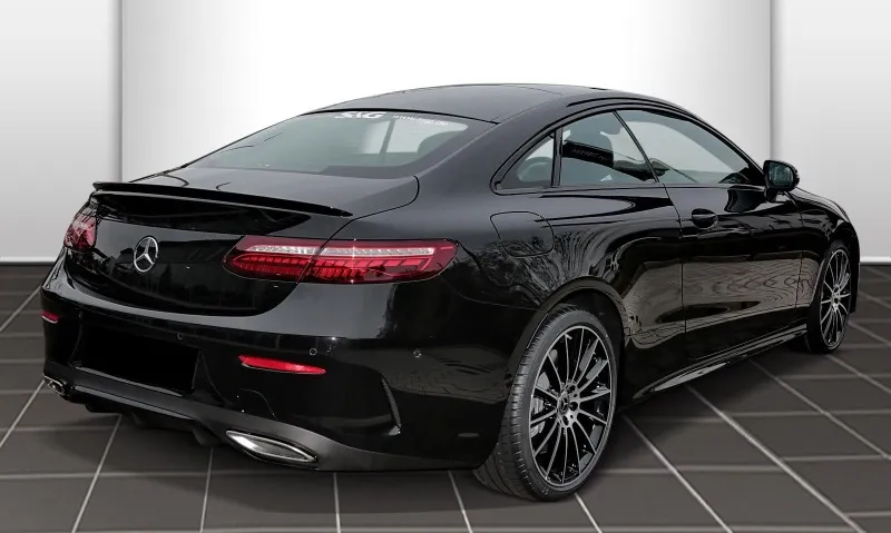 Mercedes-Benz E 450 Coupe 4Matic AMG =Night Package= Panoram Image 2